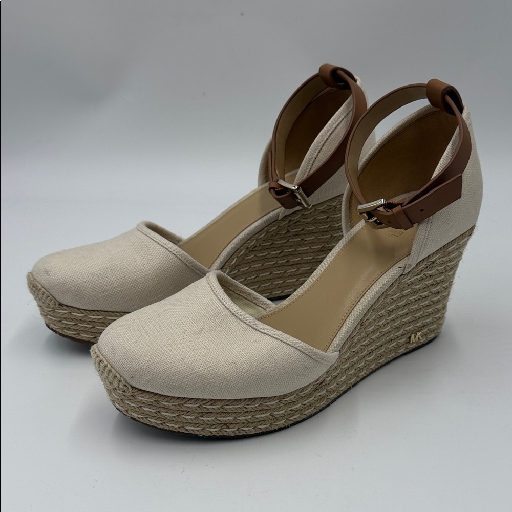Michael Kors Women's Kendrick Wedge Canvas Sandal Light Cream